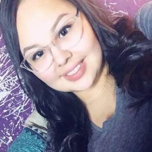 Meet your Posher, Genevieve